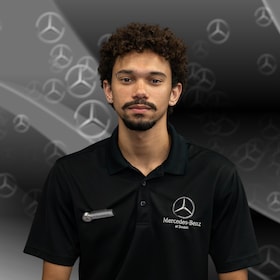 Staff member Fernando Gomes from ID_fa43e8