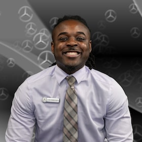 Staff member Schneider Limose from 42feea0a7896