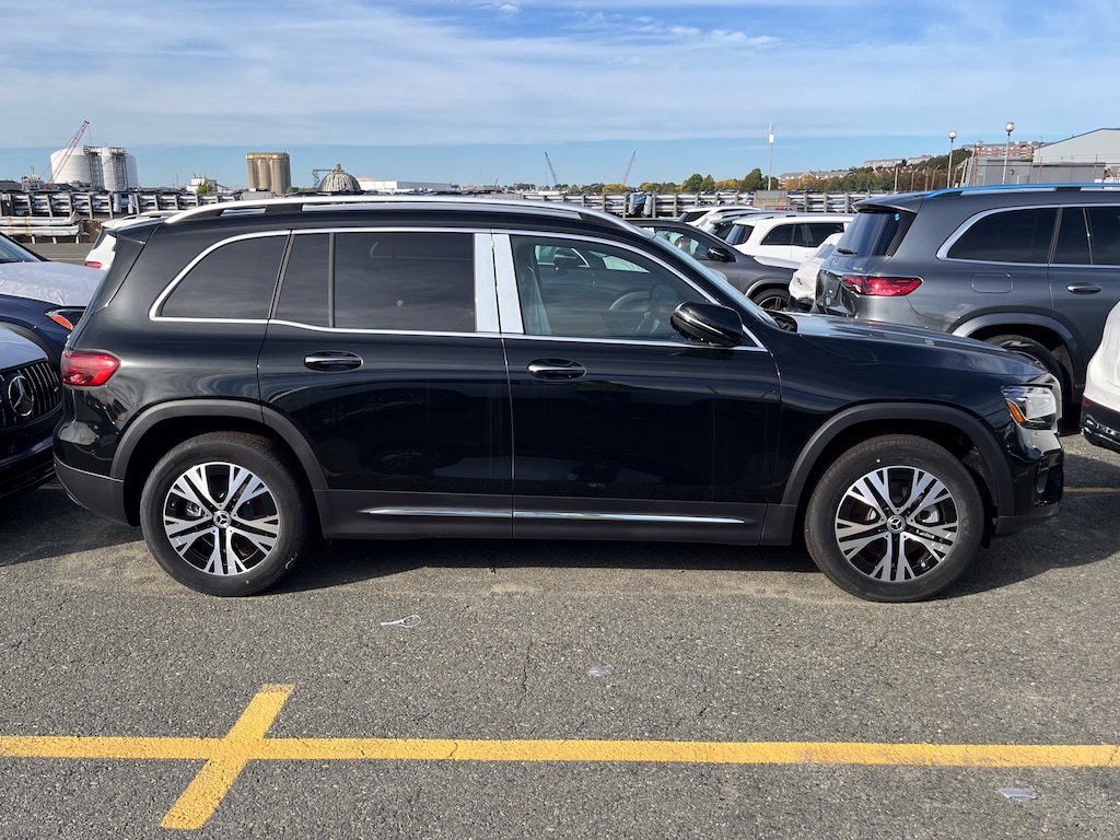 Used 2025 Mercedes-Benz GLB 250 4MATIC SUV