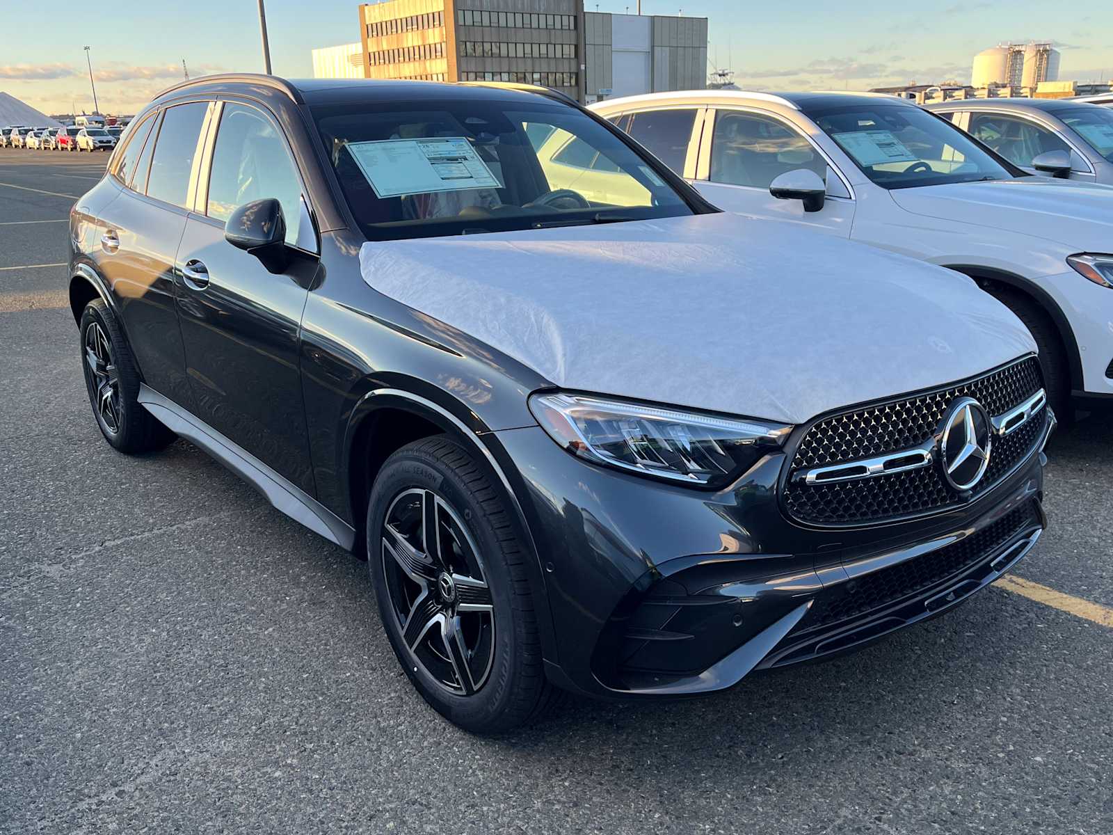 2026 Mercedes-Benz GLC Base's photo