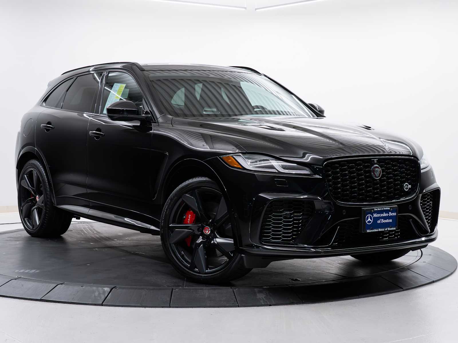 2023 Jaguar F-Pace SVR