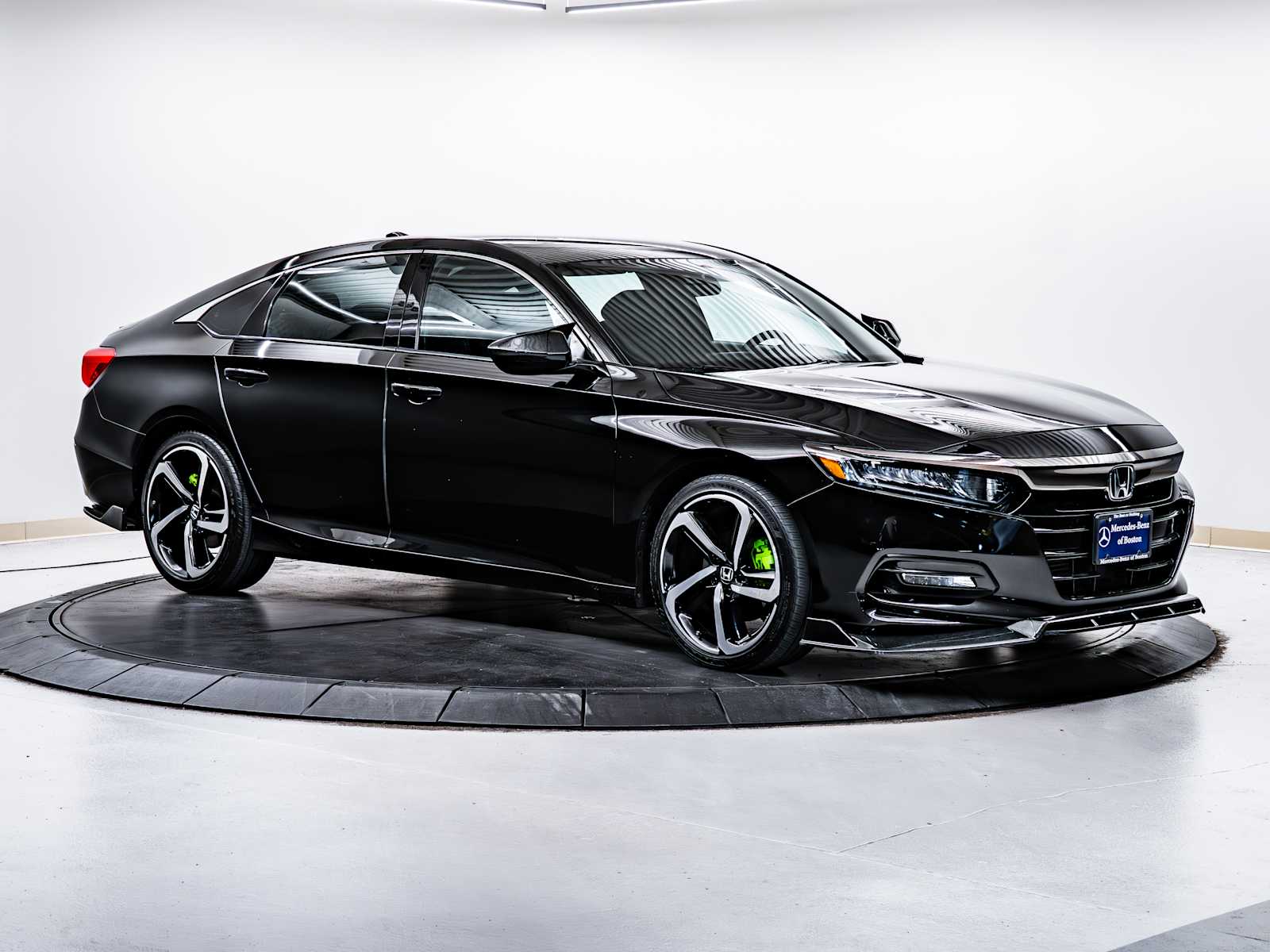 2018 Honda Accord Sport's photo