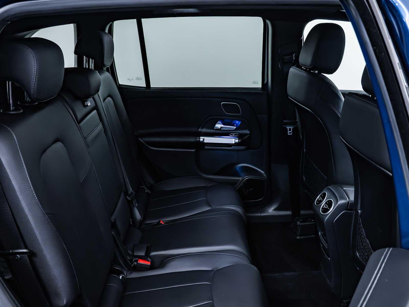 used 2024 Mercedes-Benz GLB 250 car, priced at $35,998