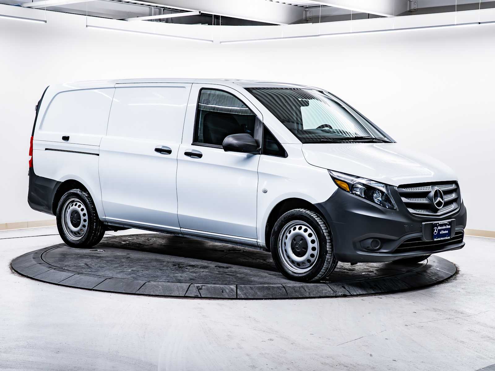 2018 Mercedes-Benz Metris Cargo Van Base