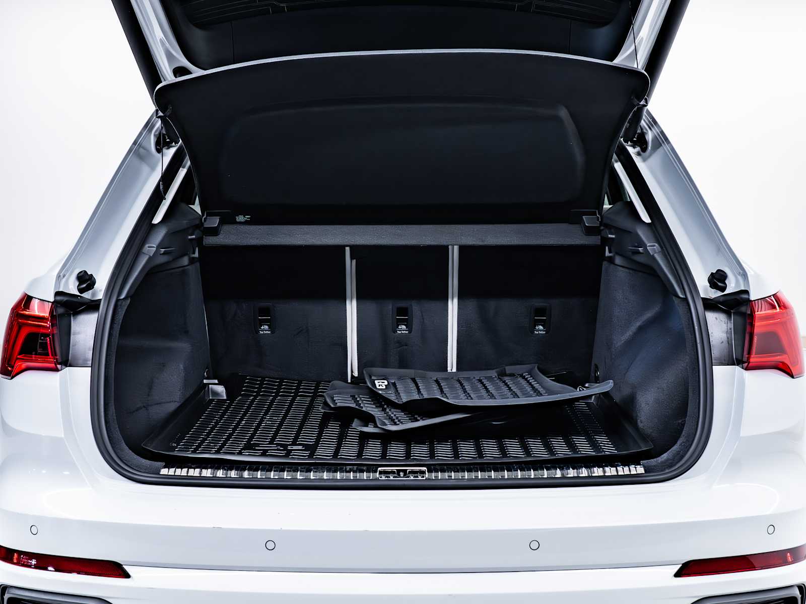 used 2024 Audi Q3 car, priced at $37,498