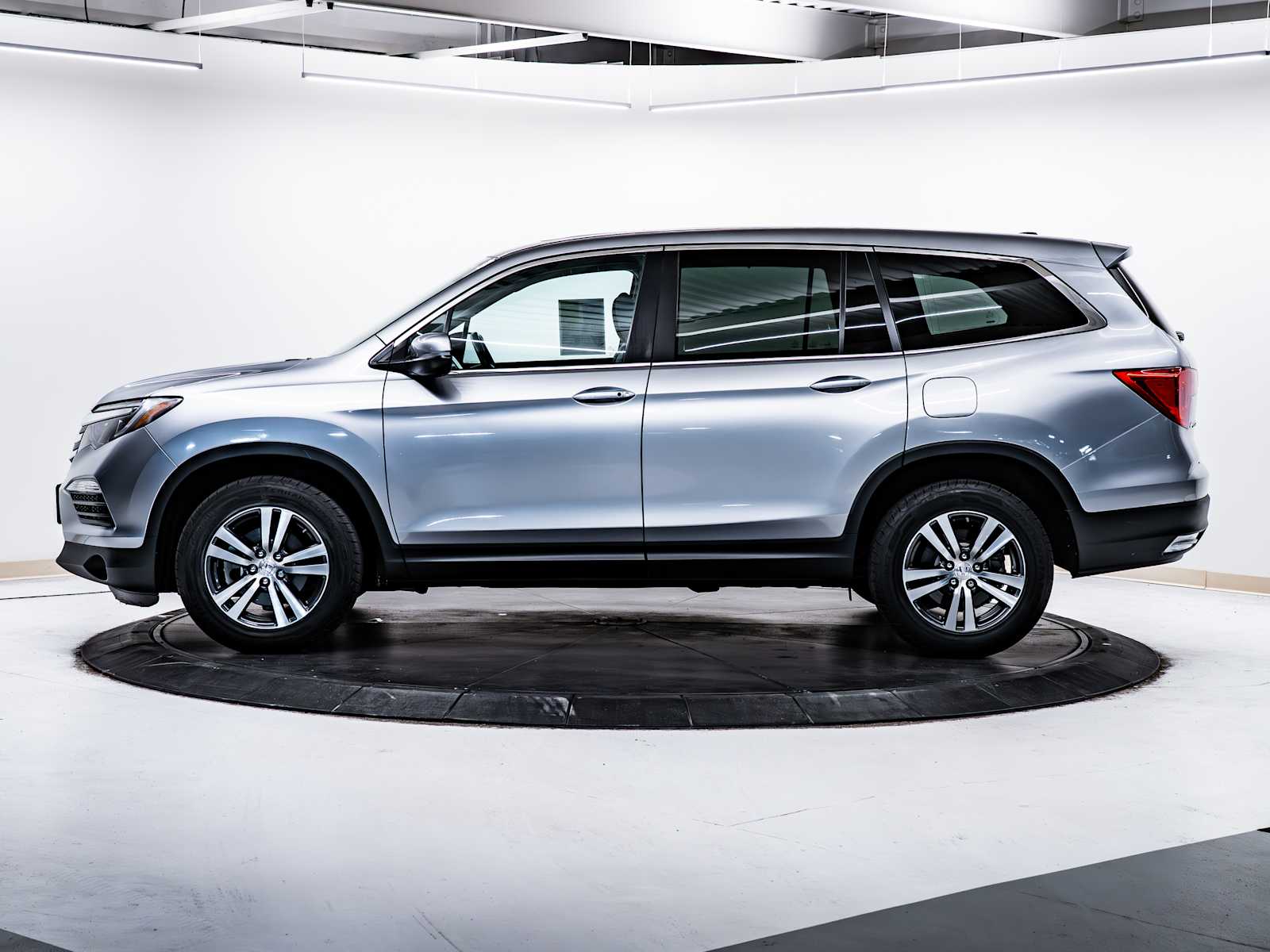 2016 Honda Pilot EX-L photo 4