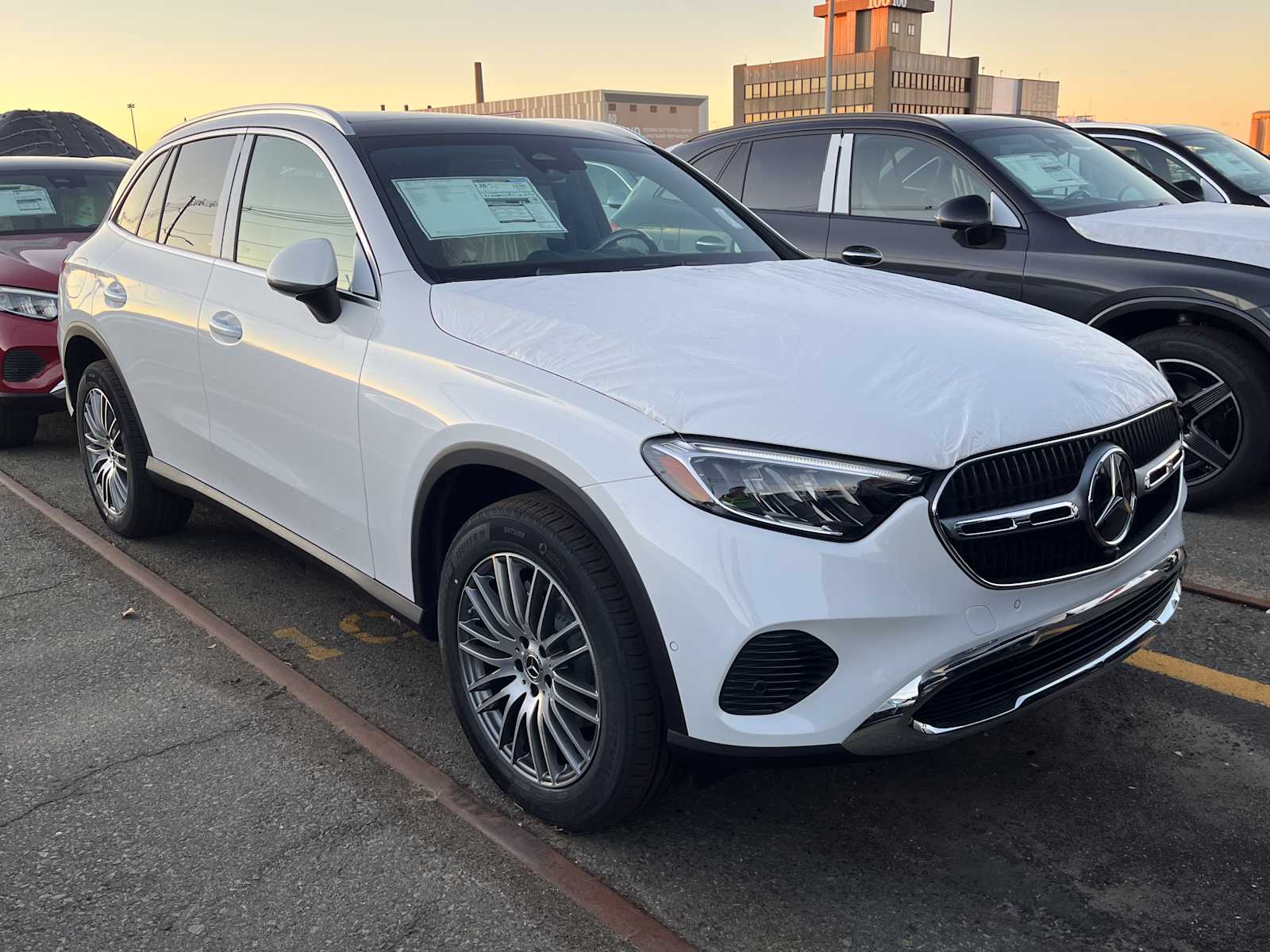 2026 Mercedes-Benz GLC Base's photo