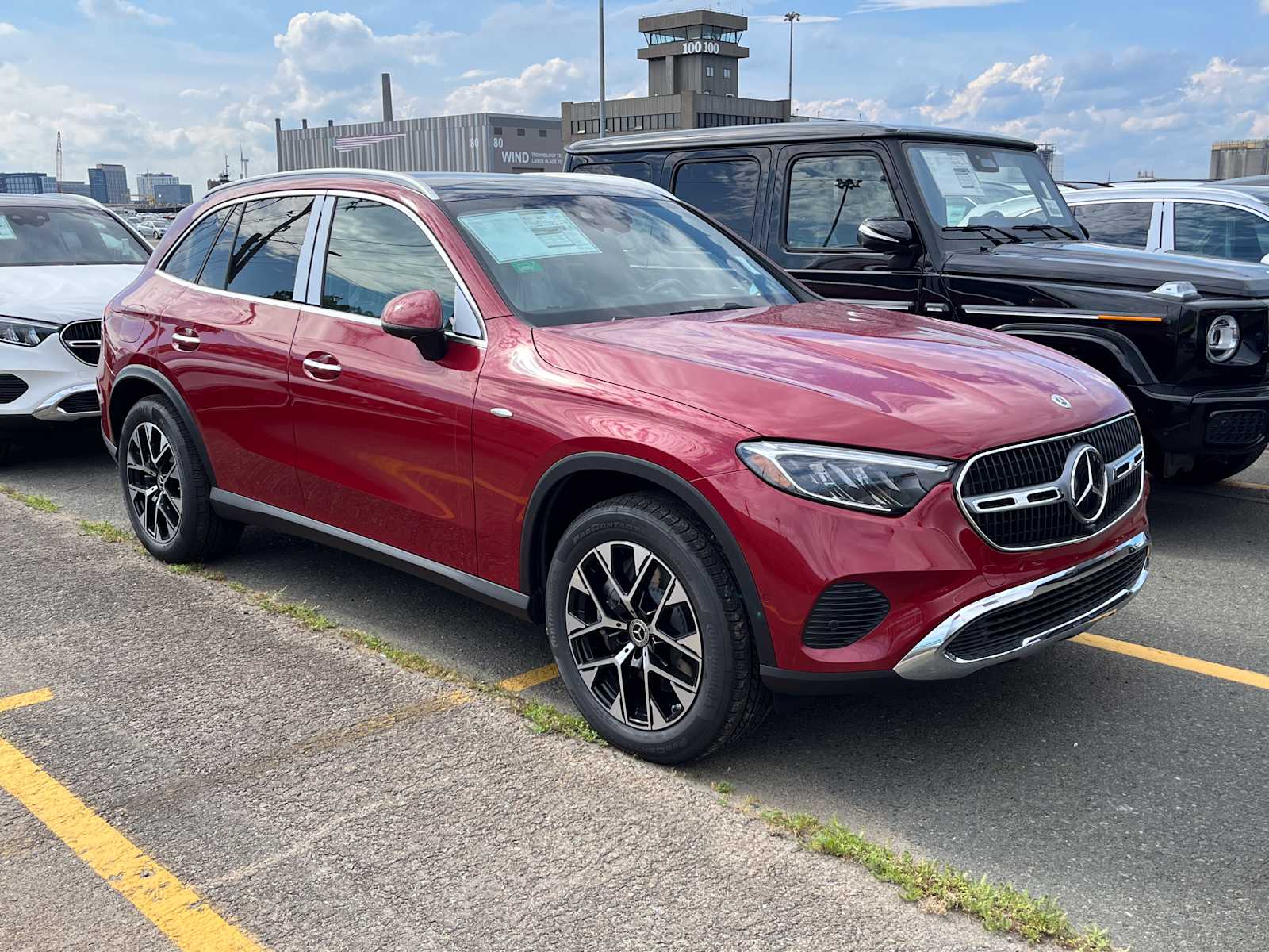 2025 Mercedes-Benz GLC