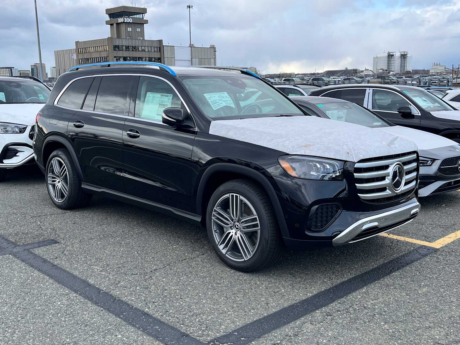 2026 Mercedes-Benz GLS Base's photo