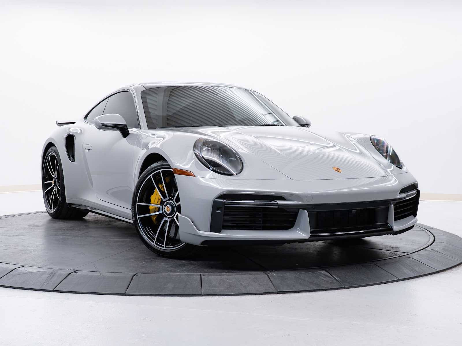 2025 Porsche 911 Turbo S Coupe's photo
