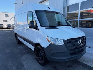 2025 Mercedes-Benz Sprinter 2500 High Roof 144