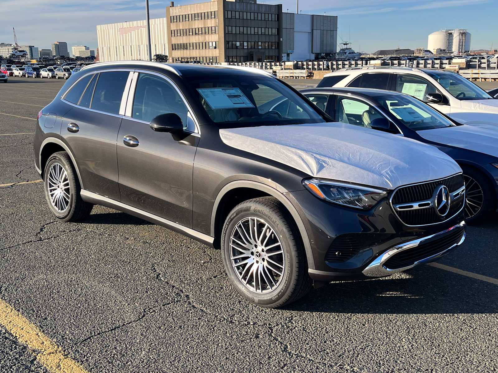2026 Mercedes-Benz GLC Base's photo