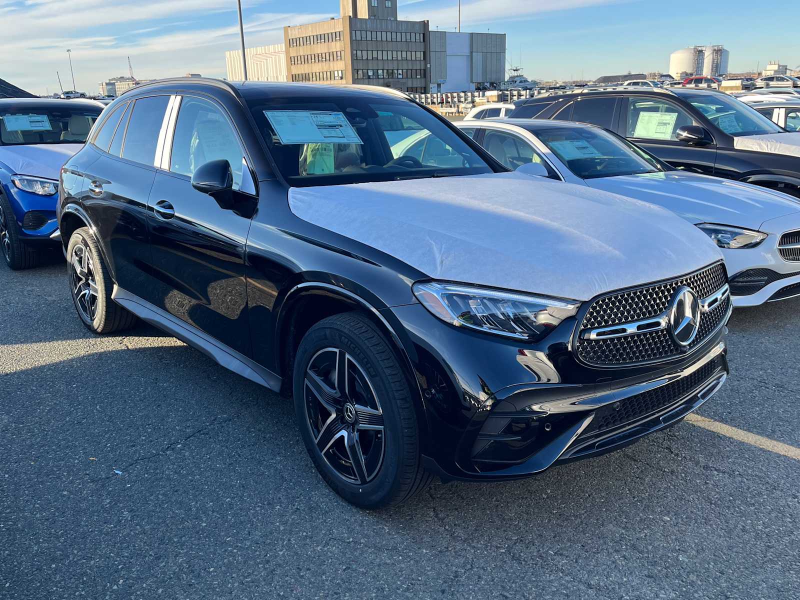 2026 Mercedes-Benz GLC Base's photo