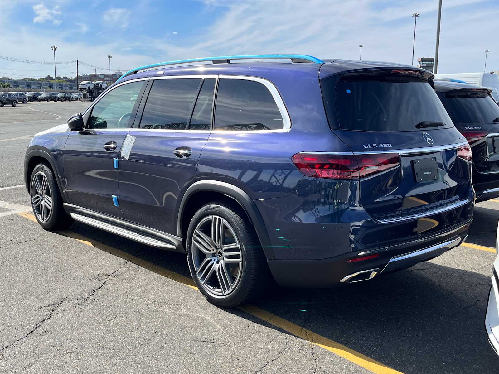 new 2026 Mercedes-Benz GLS 450 car