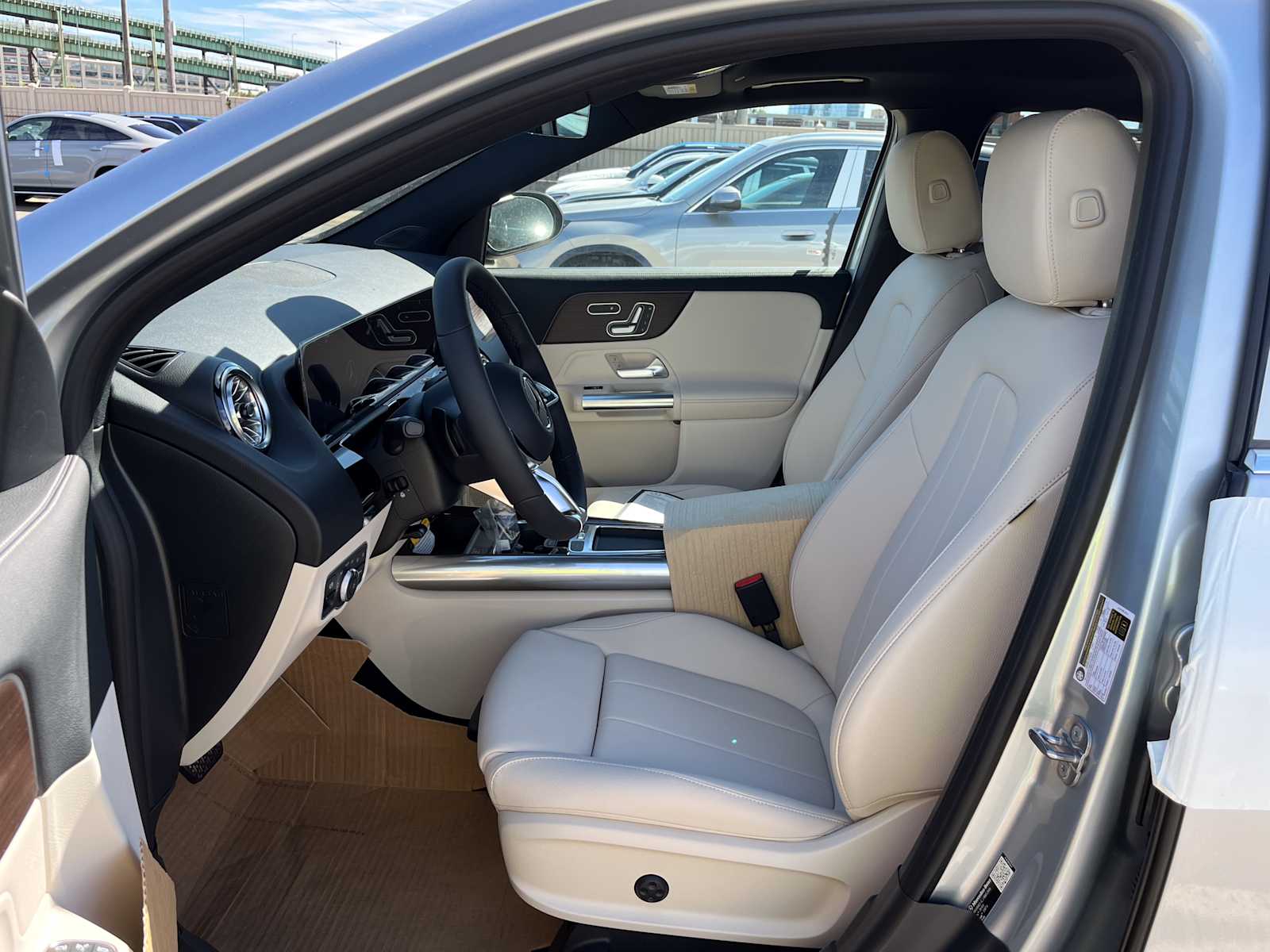 new 2026 Mercedes-Benz GLA 250 car