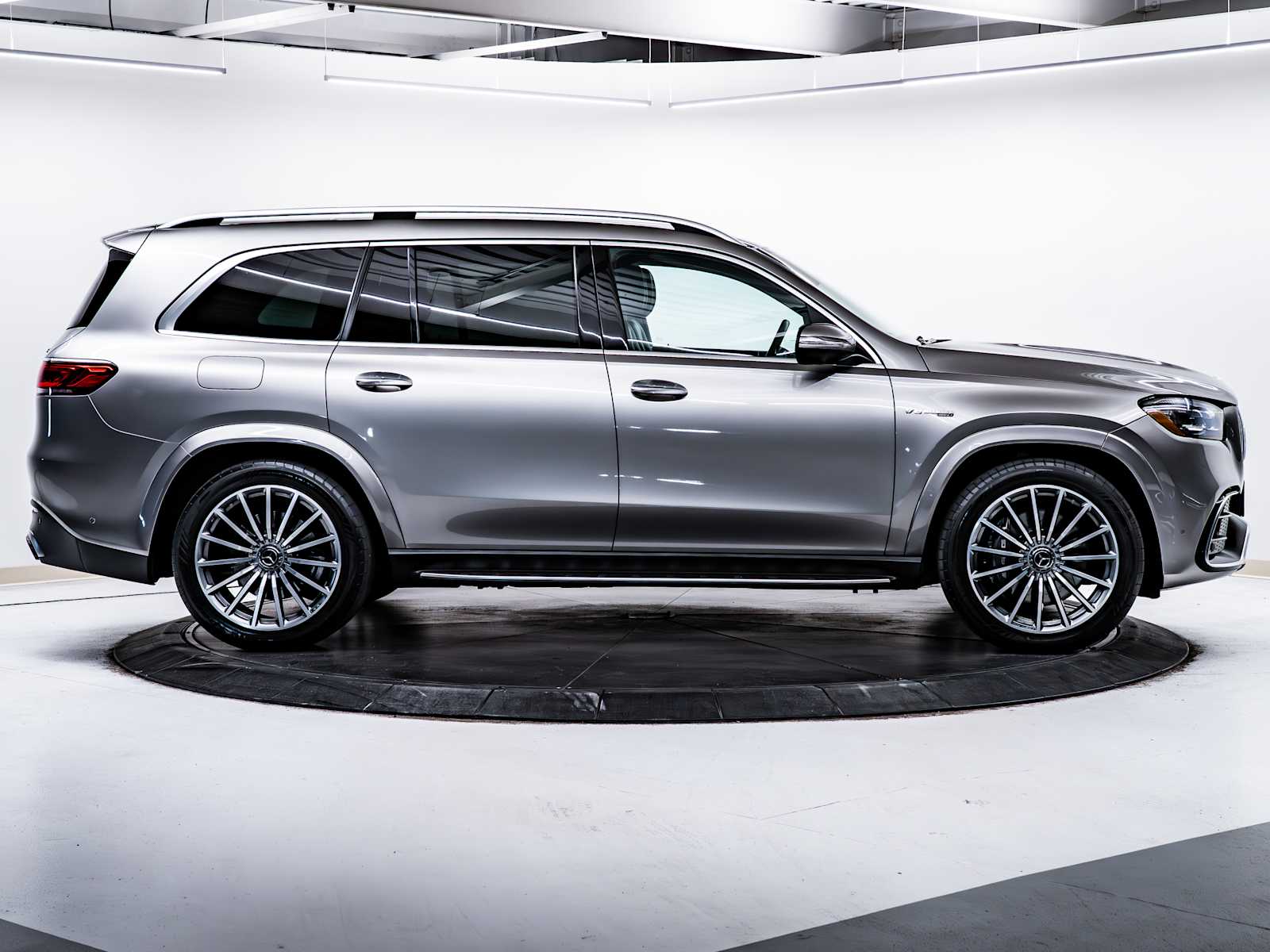 used 2021 Mercedes-Benz AMG GLS 63 car, priced at $79,998