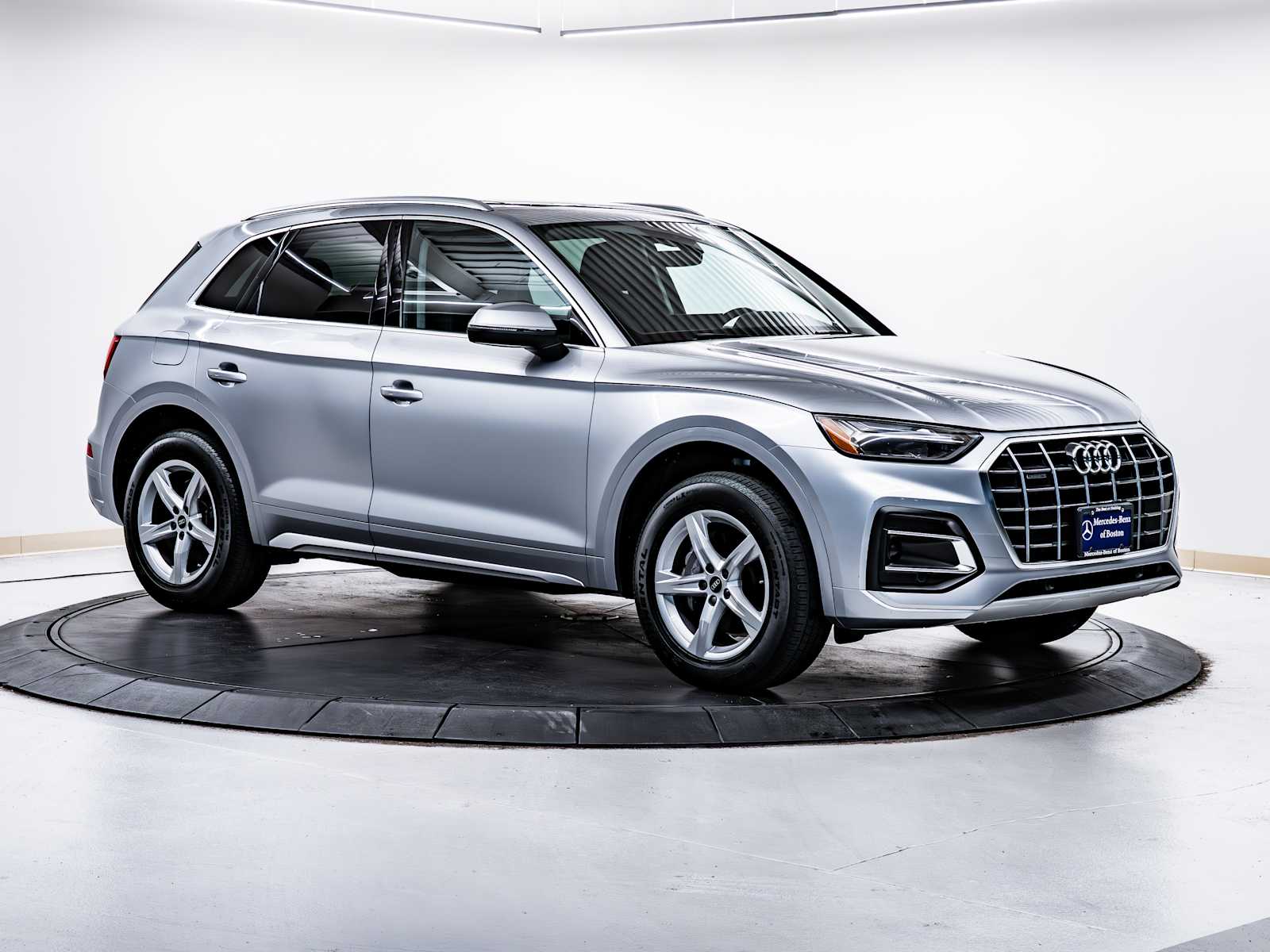 2021 Audi Q5 Premium's photo