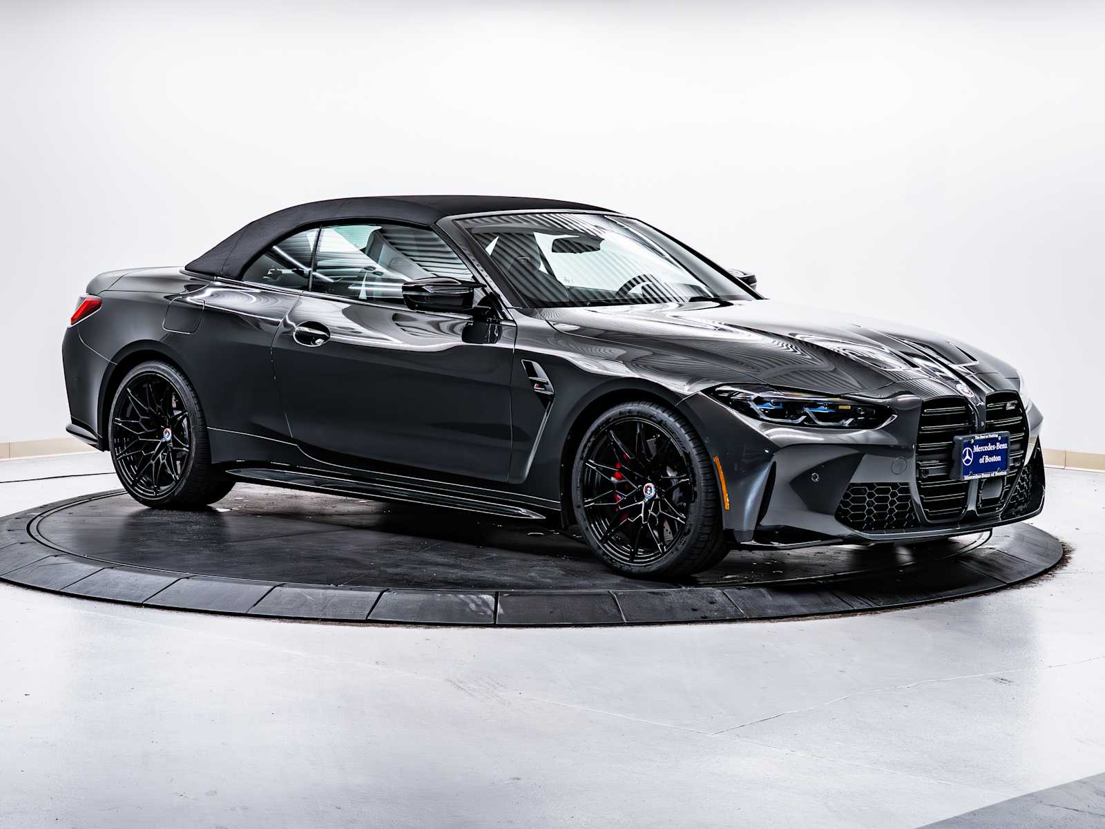 2023 BMW M4 Convertible Base's photo