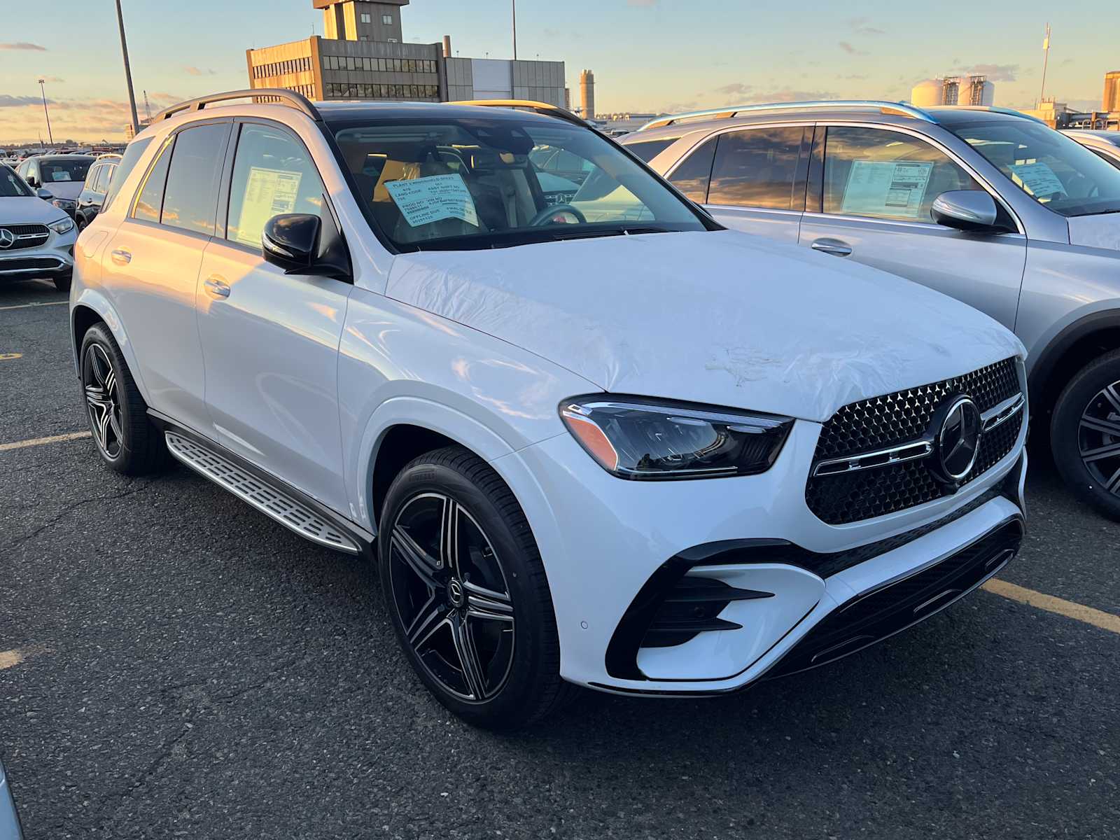 2026 Mercedes-Benz GLE GLE350's photo
