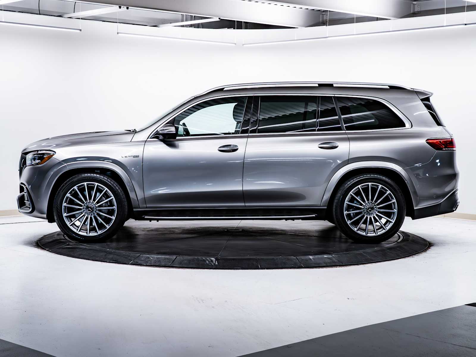 used 2021 Mercedes-Benz AMG GLS 63 car, priced at $79,998