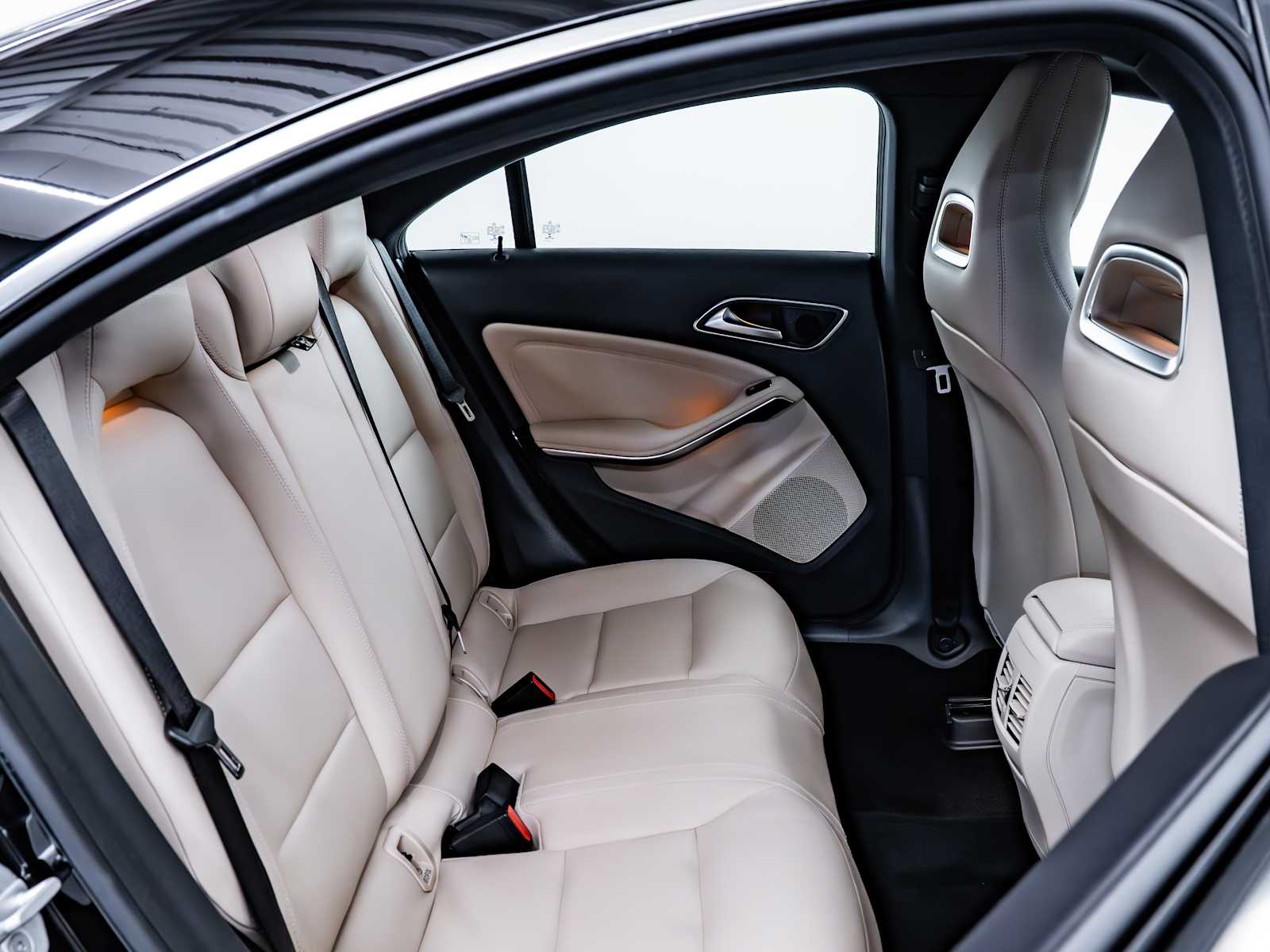 used 2014 Mercedes-Benz CLA 250 car, priced at $13,998