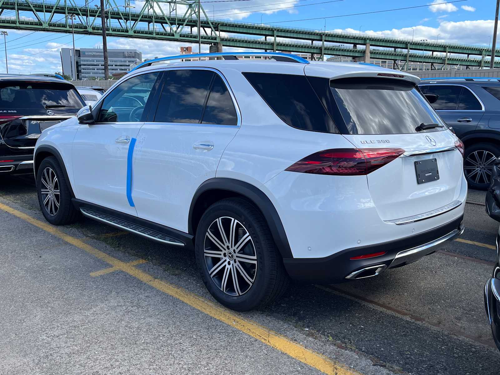 new 2026 Mercedes-Benz GLE 350 car