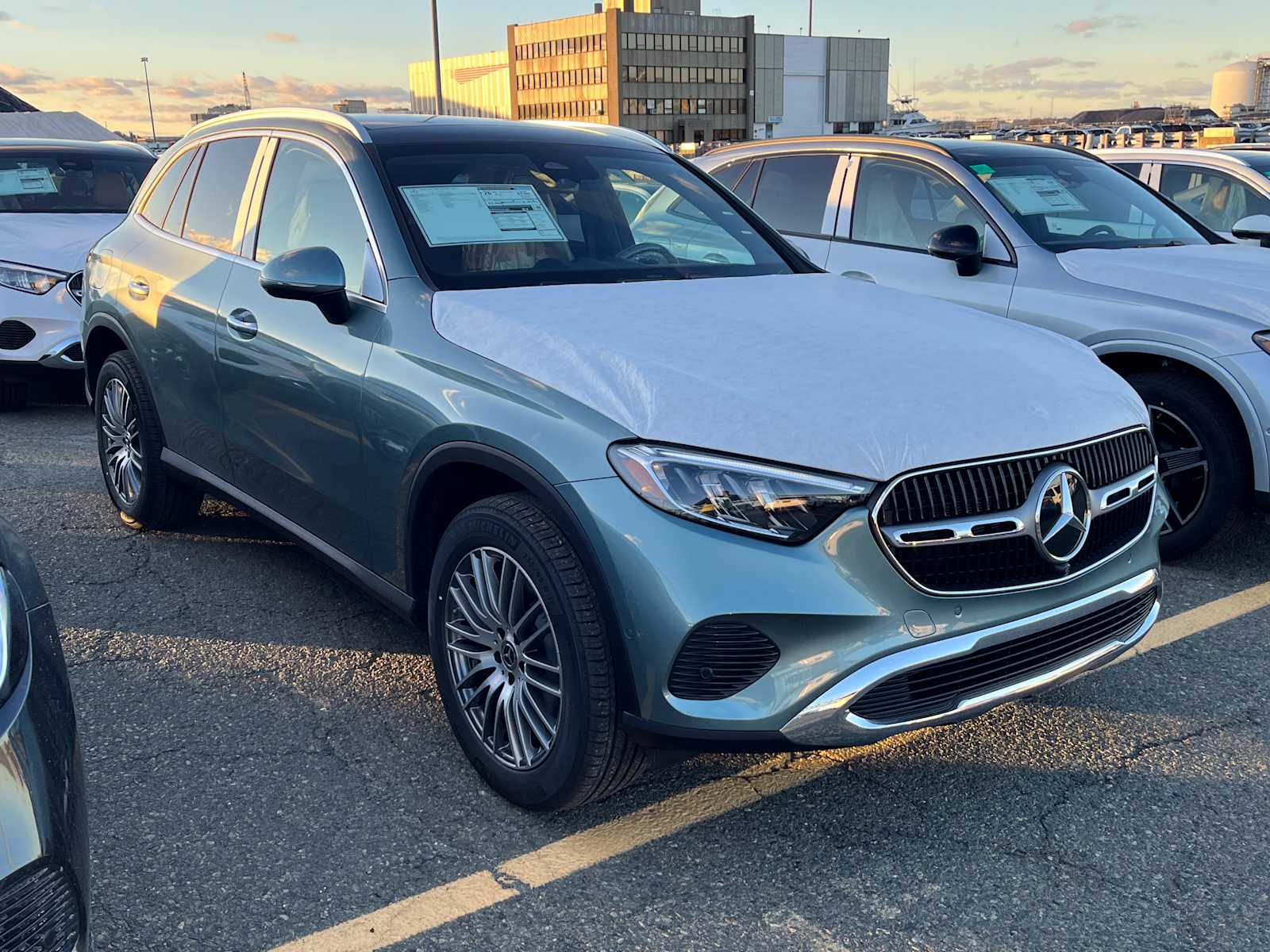 2026 Mercedes-Benz GLC