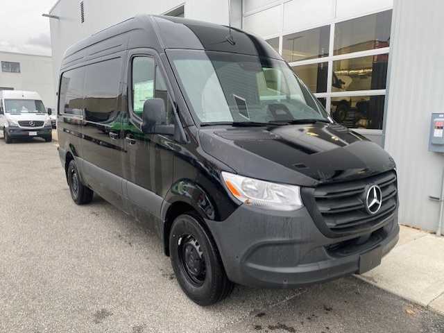 2025 Mercedes-Benz Sprinter Cargo Van Base's photo