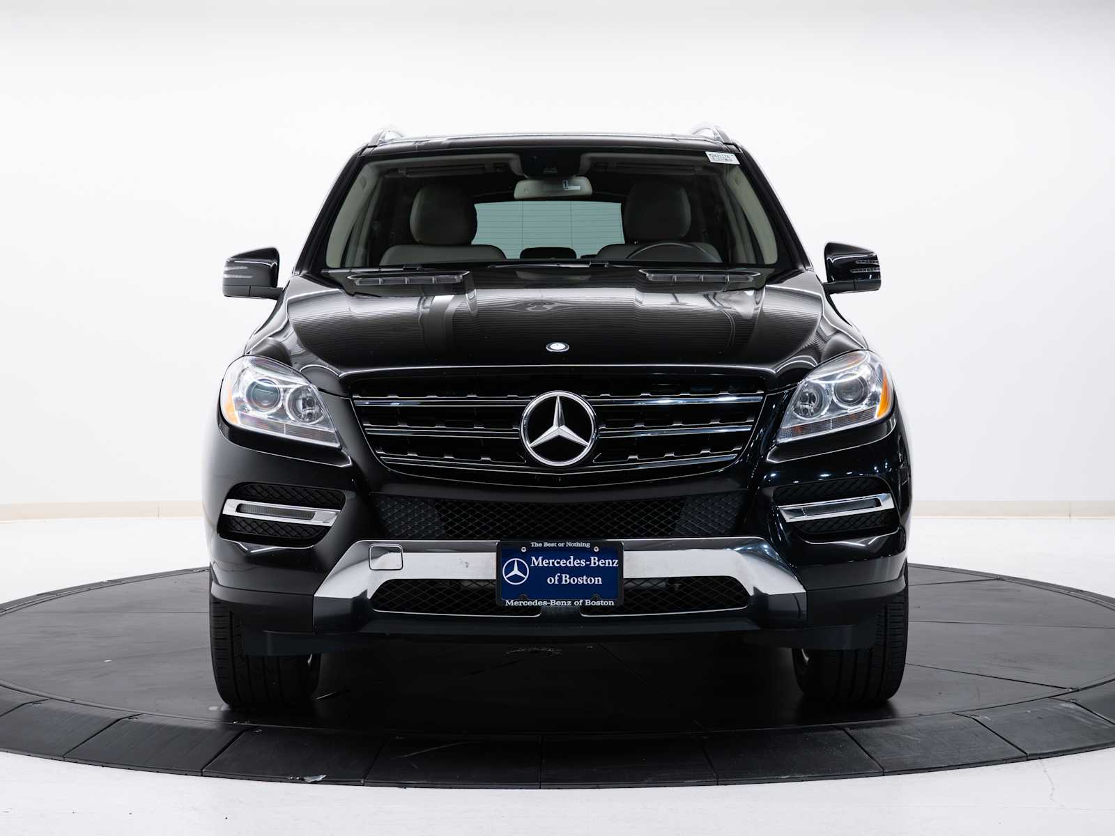 Used 2015 Mercedes-Benz M-Class ML350 with VIN 4JGDA5HB2FA608893 for sale in Somerville, MA