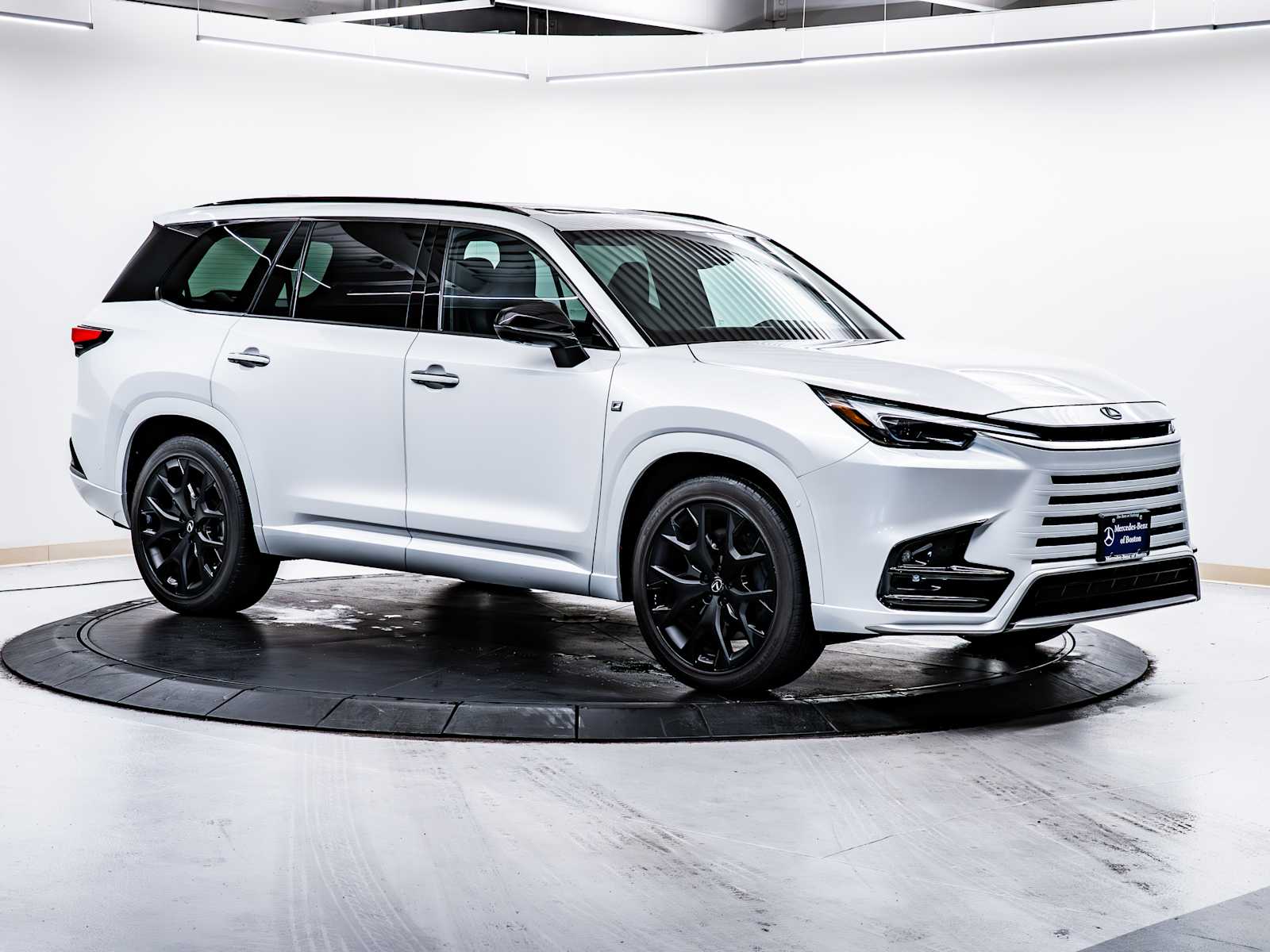 2025 Lexus TX F Sport's photo