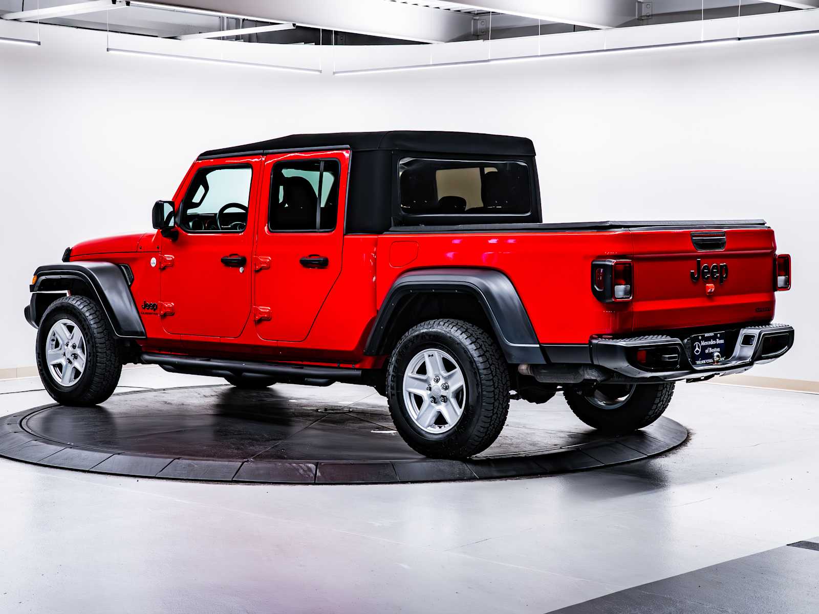 used 2020 Jeep Gladiator car, priced at $19,198