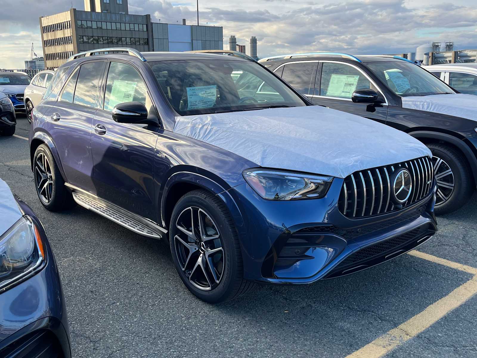 2026 Mercedes-Benz GLE AMG GLE 53's photo