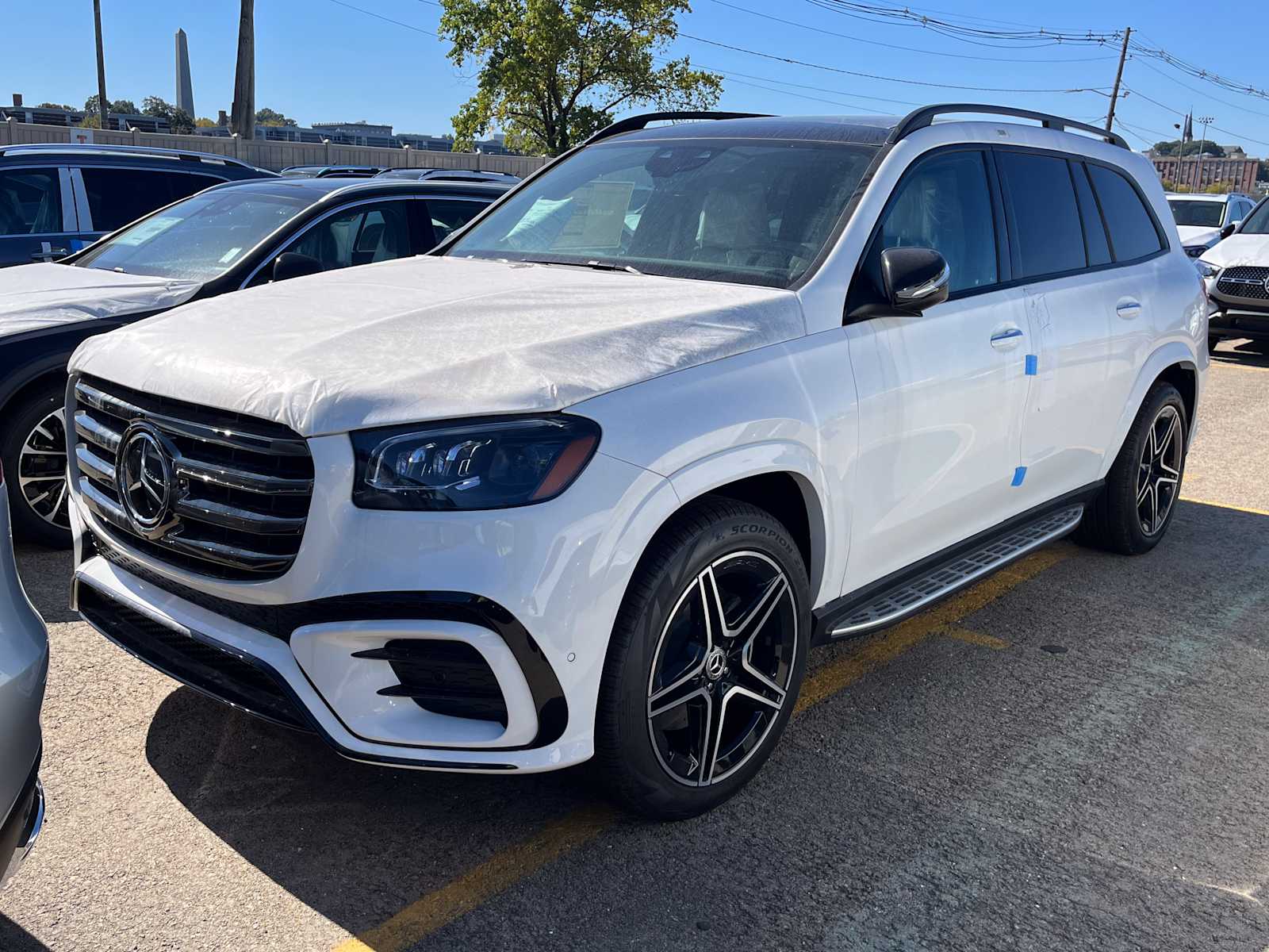 new 2025 Mercedes-Benz GLS 450 car