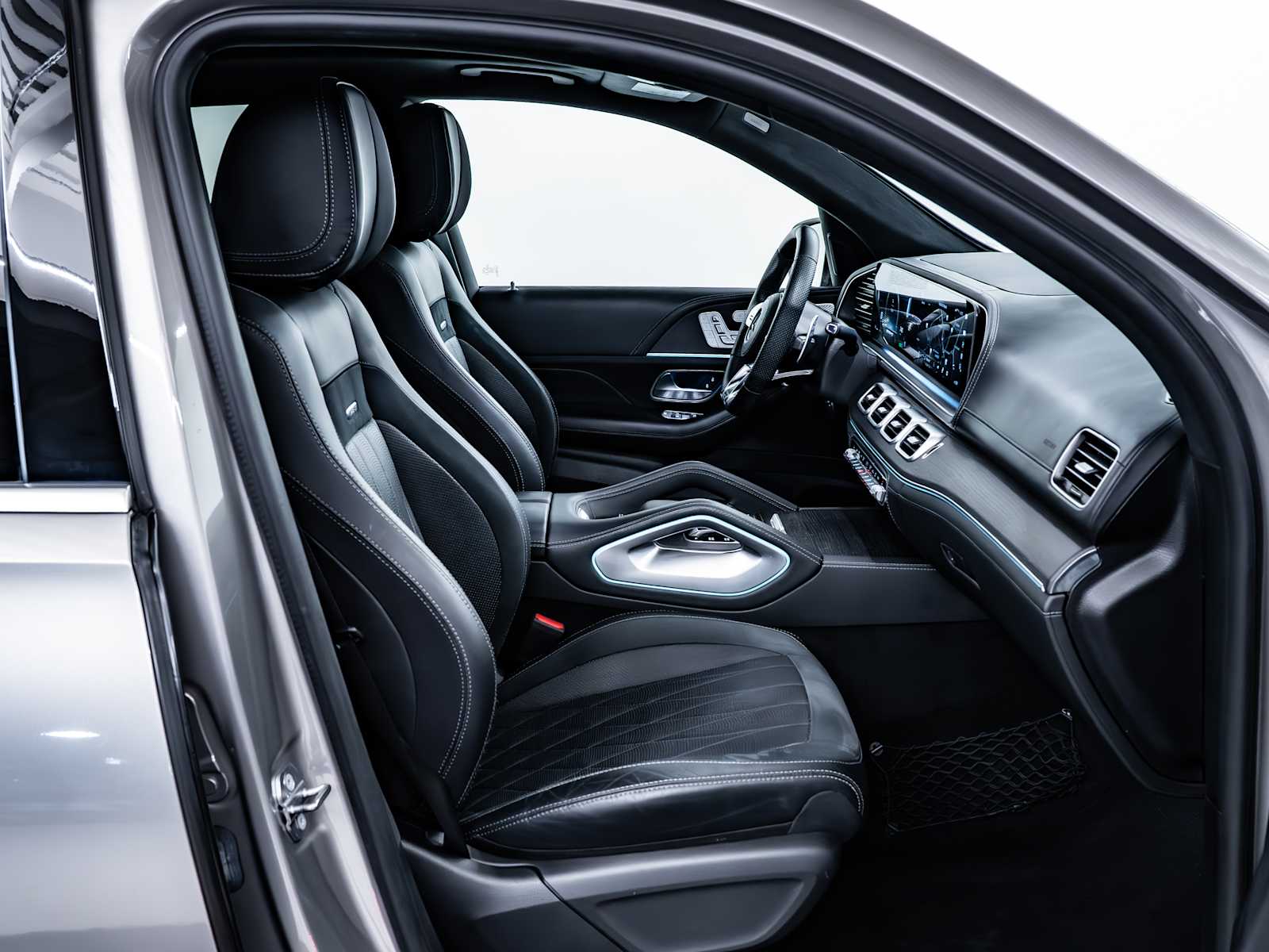 used 2021 Mercedes-Benz AMG GLS 63 car, priced at $79,998