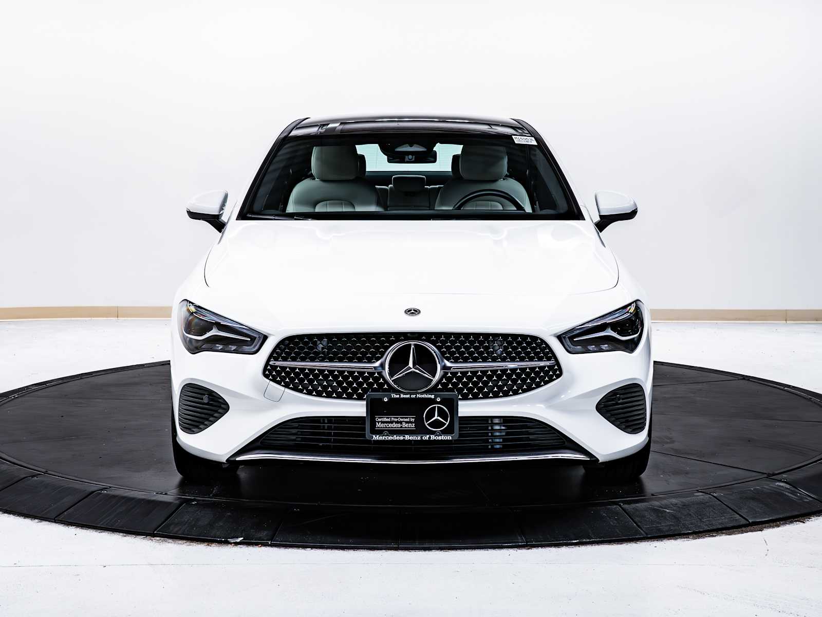 2025 Mercedes Benz CLA 250 4MATIC photo 2