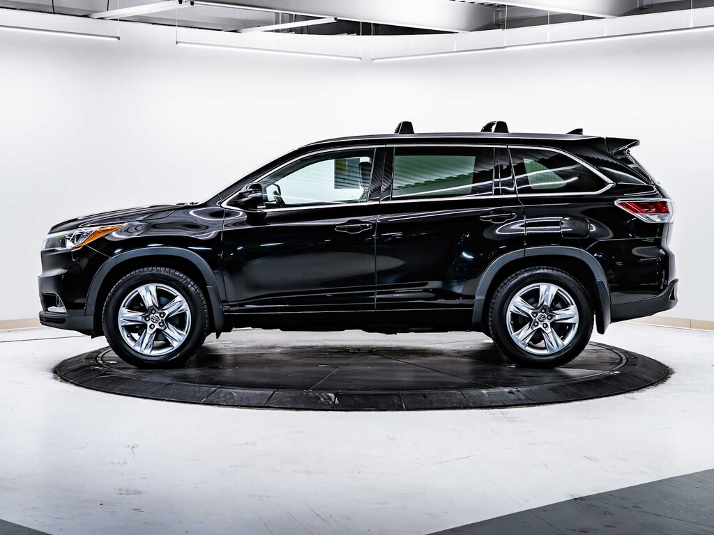 Used 2016 Toyota Highlander Limited Platinum V6 SUV