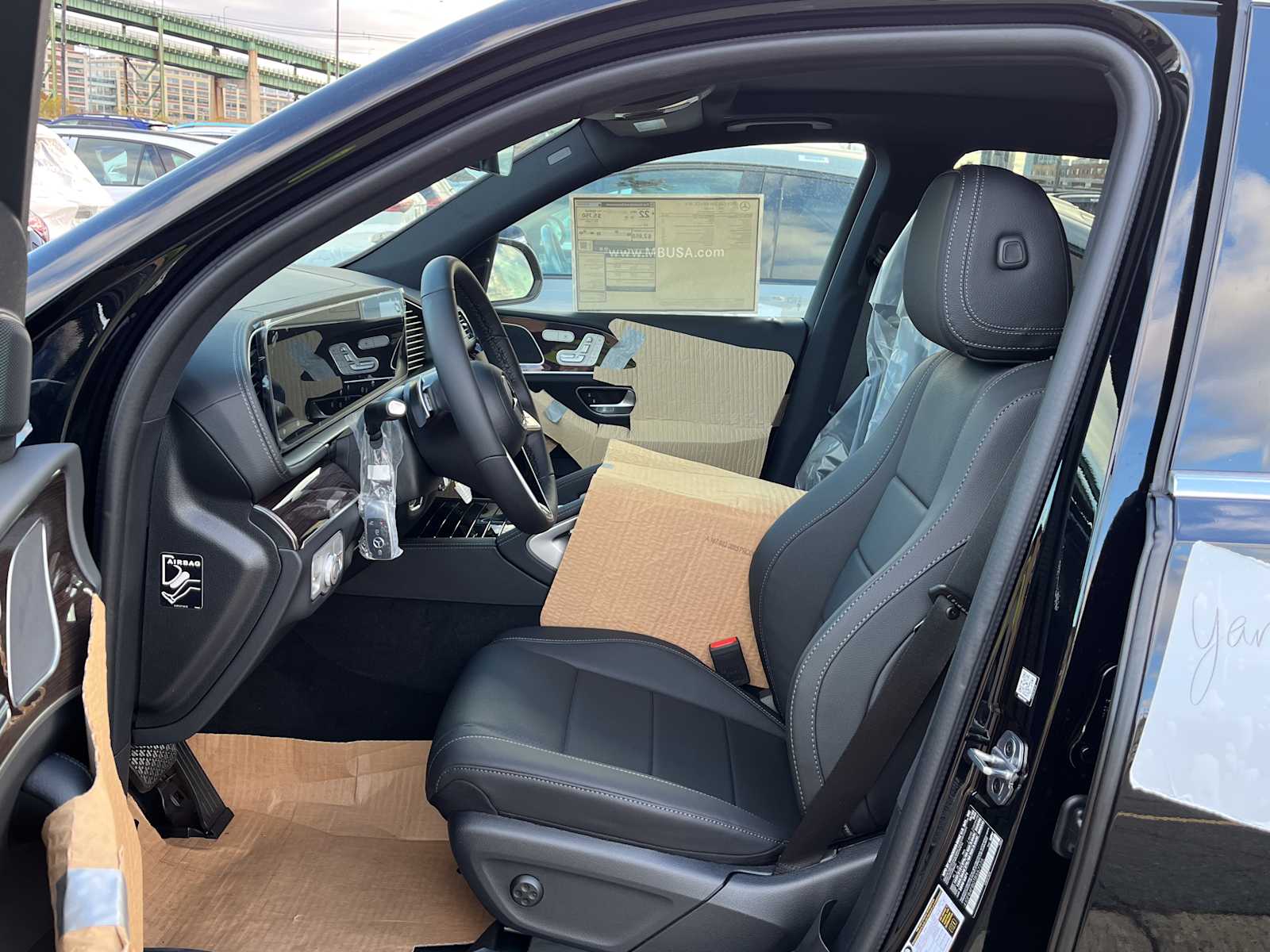 2026 Mercedes Benz GLE 350 4MATIC photo 3