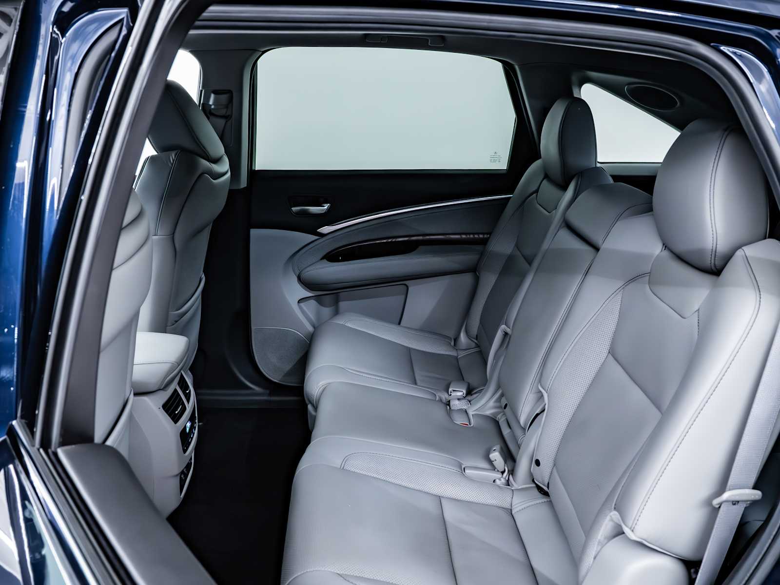 used 2020 Acura MDX car, priced at $29,998