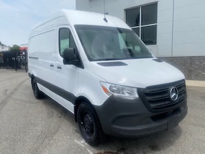 2025 Mercedes-Benz Sprinter High Roof 144 wb Diesel Cargo Van Cargo Van