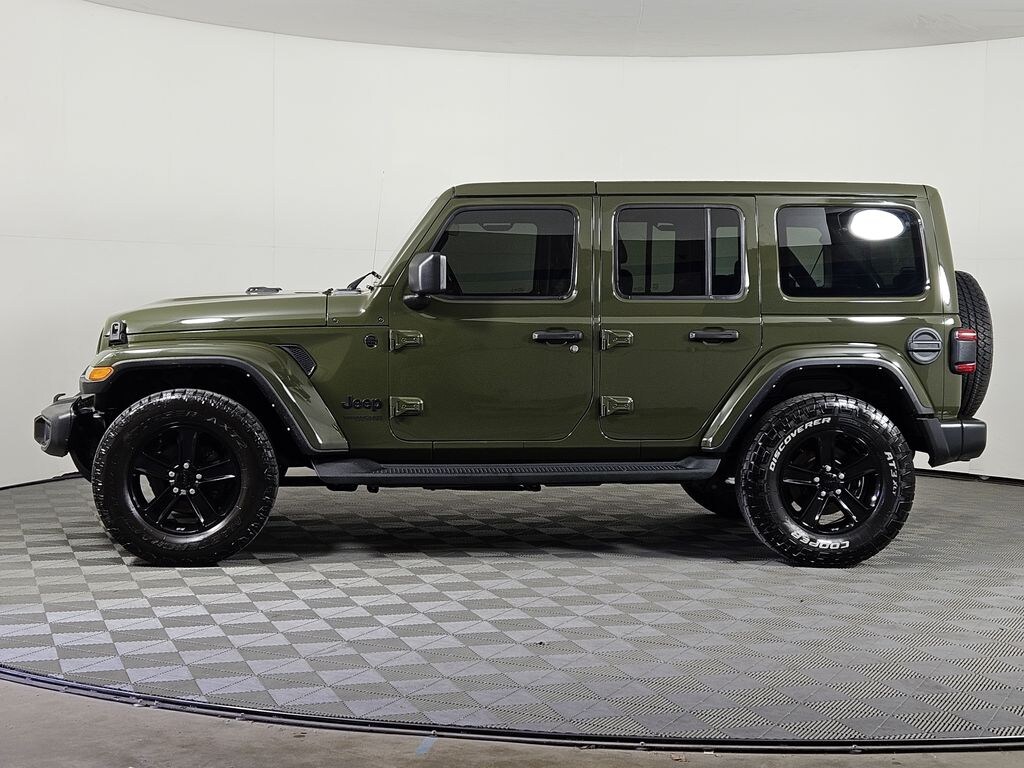 Used 2022 Jeep Wrangler Unlimited Sahara SUV