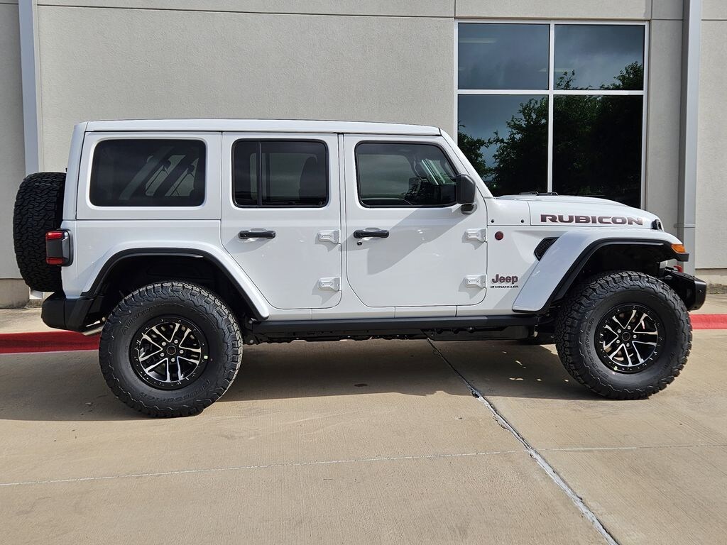 New 2026 Jeep Wrangler 4-DOOR RUBICON X Sport Utility