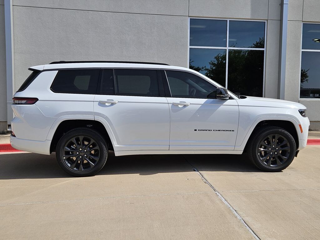 New 2026 Jeep Grand Cherokee L LIMITED RESERVE 4X4 Sport Utility