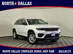 2023 Jeep Grand Cherokee Laredo SUV