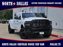 2026 Ram 3500 TRADESMAN CREW CAB 4X4 8' BOX Pickup