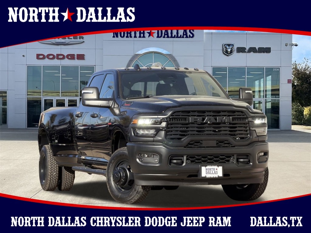 New 2026 Ram 3500 TRADESMAN CREW CAB 4X4 8' BOX Pickup