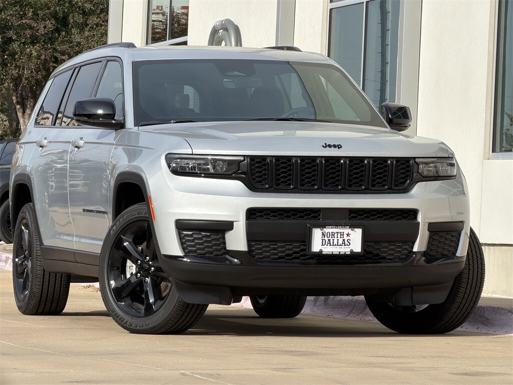 New 2025 Jeep Grand Cherokee L ALTITUDE X 4X4 Sport Utility