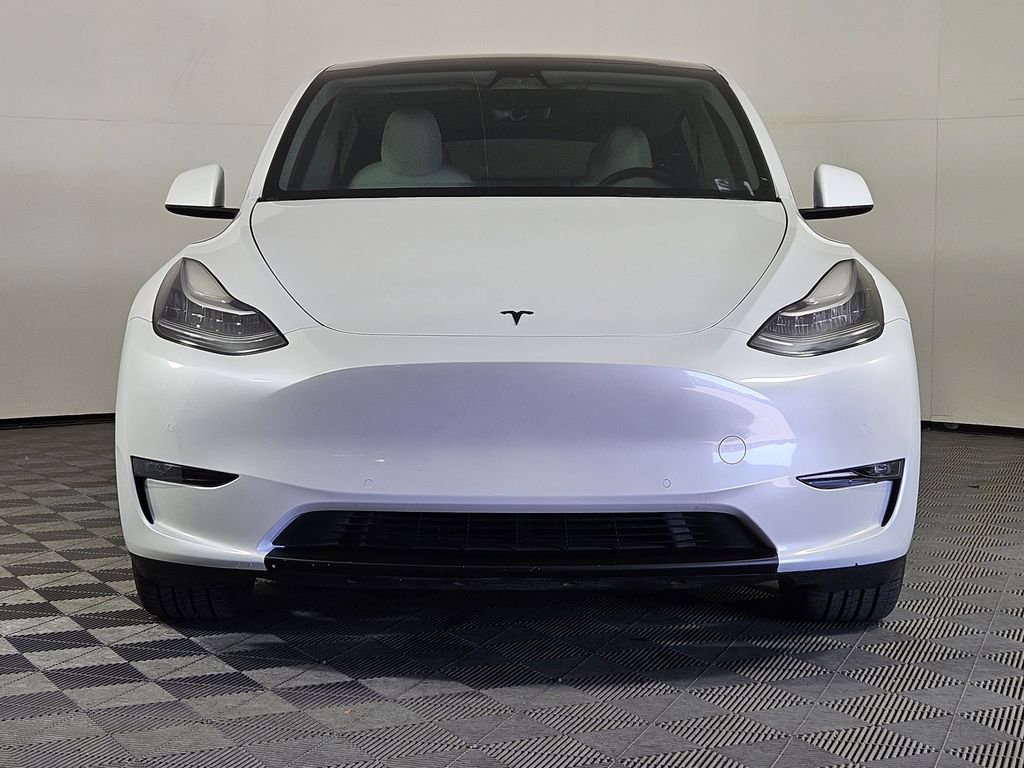 Used 2022 Tesla Model Y Long Range with VIN 7SAYGAEE1NF432830 for sale in Dallas, TX