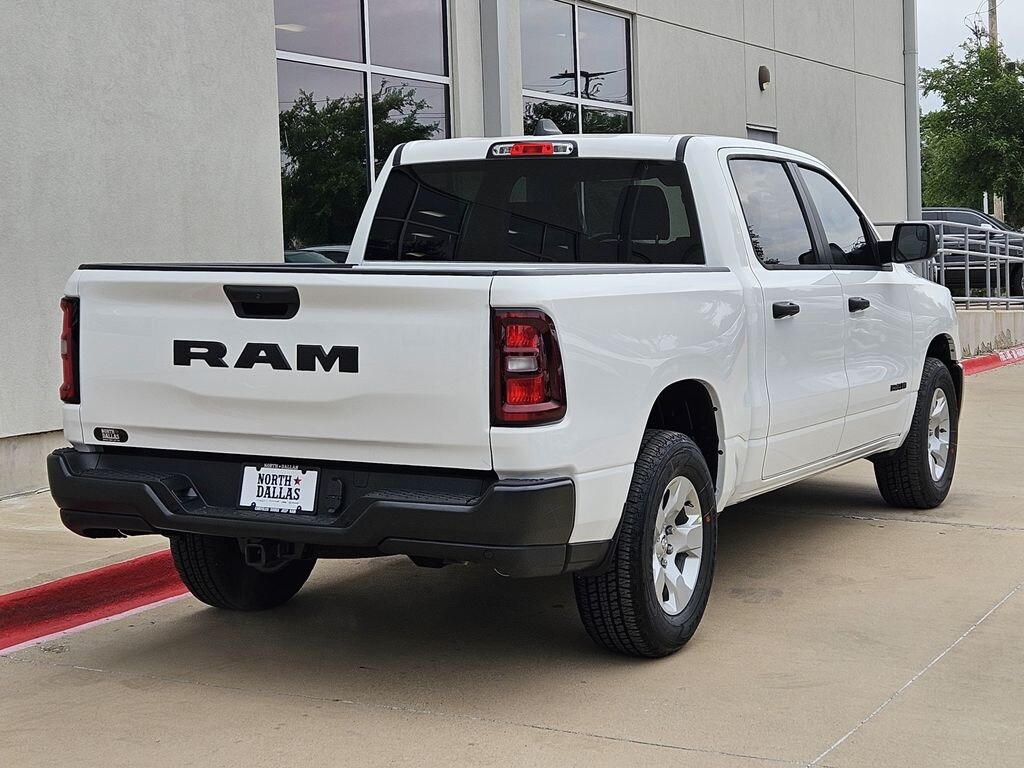 New 2026 Ram 1500 TRADESMAN CREW CAB 4X2 5'7 BOX Pickup