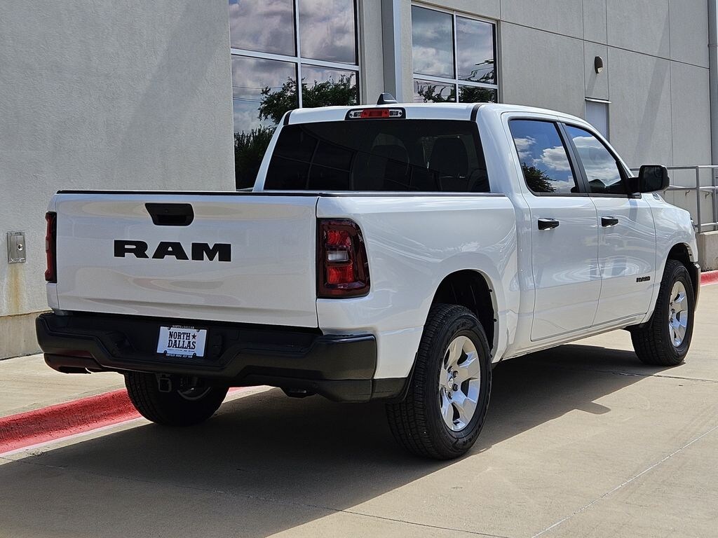 New 2026 Ram 1500 TRADESMAN CREW CAB 4X2 5'7 BOX Pickup