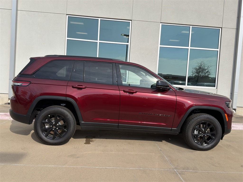 New 2025 Jeep Grand Cherokee ALTITUDE X 4X2 Sport Utility